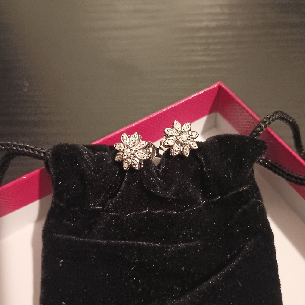 Diamond earrings